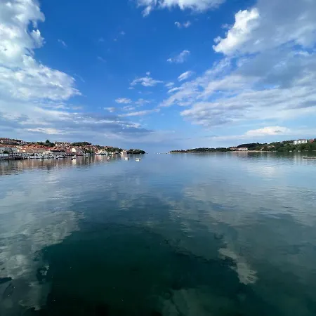 Vendégház La Vieja Escuela 3*