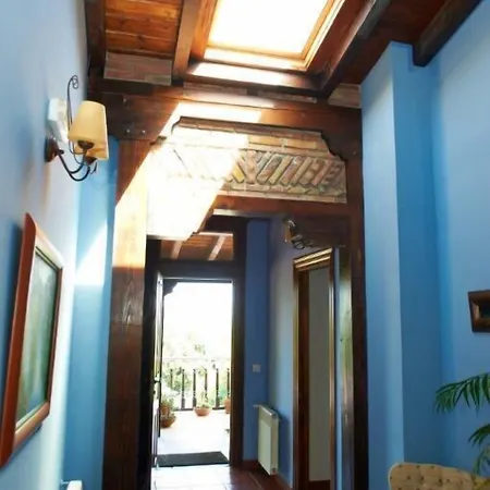 Vendégház La Vieja Escuela 3*