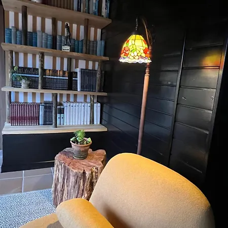 La Vieja Escuela Vendégház 3*