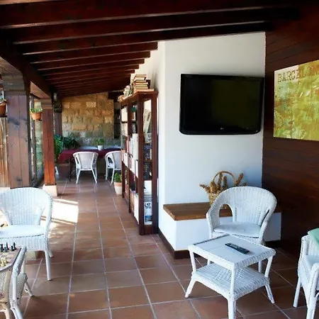 Vendégház La Vieja Escuela 3*