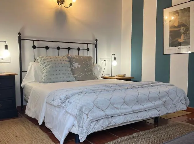 La Vieja Escuela 招待所 3*