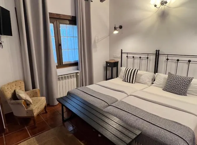 Guest house Posada La Vieja Escuela La Revilla (San Vicente de la Barquera)