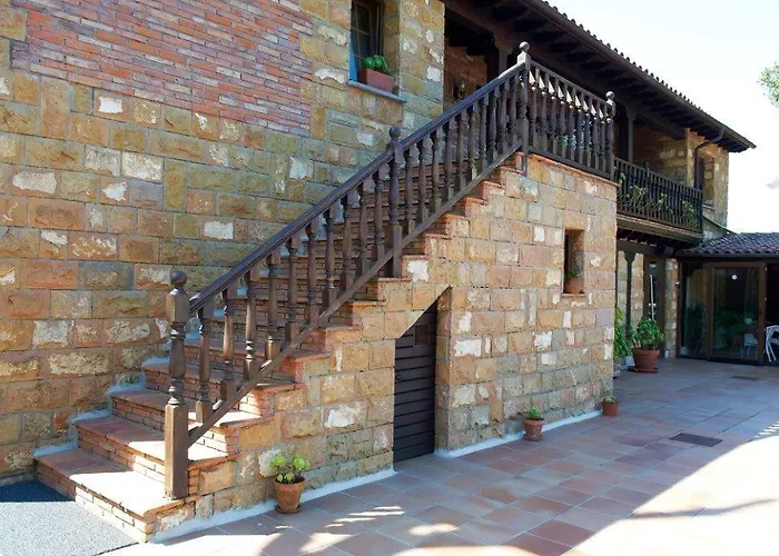 Posada La Vieja Escuela 3*