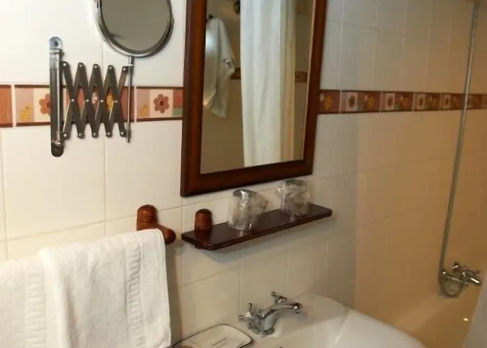 Posada La Vieja Escuela 3* La Revilla (San Vicente de la Barquera)