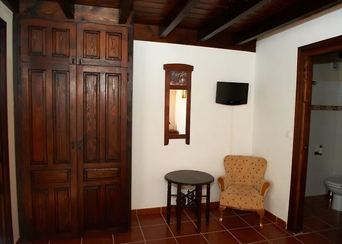 Posada La Vieja Escuela 3* La Revilla (San Vicente de la Barquera)