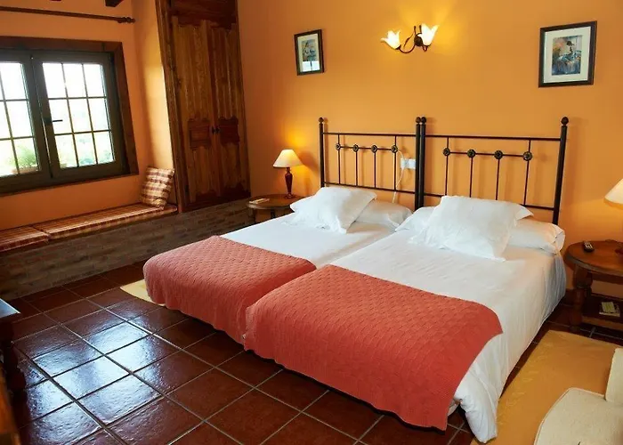 Posada La Vieja Escuela La Revilla (San Vicente de la Barquera)